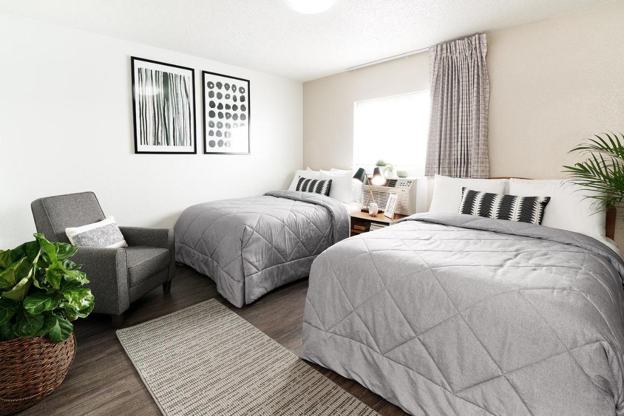 Intown Suites Extended Stay St. Louis Mo - St. Charles Saint Charles Экстерьер фото